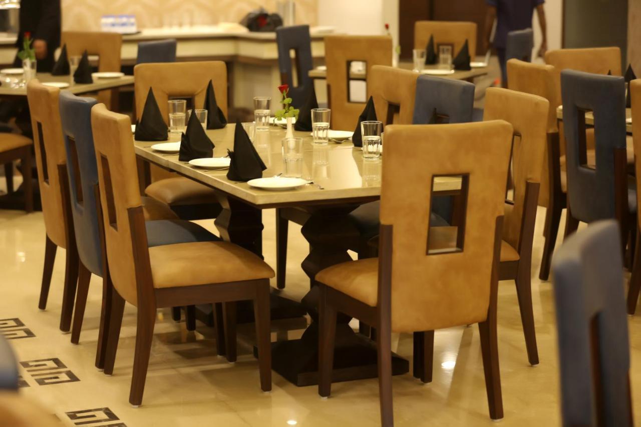 Hotel Imperia Suites Jalandhar Exterior photo