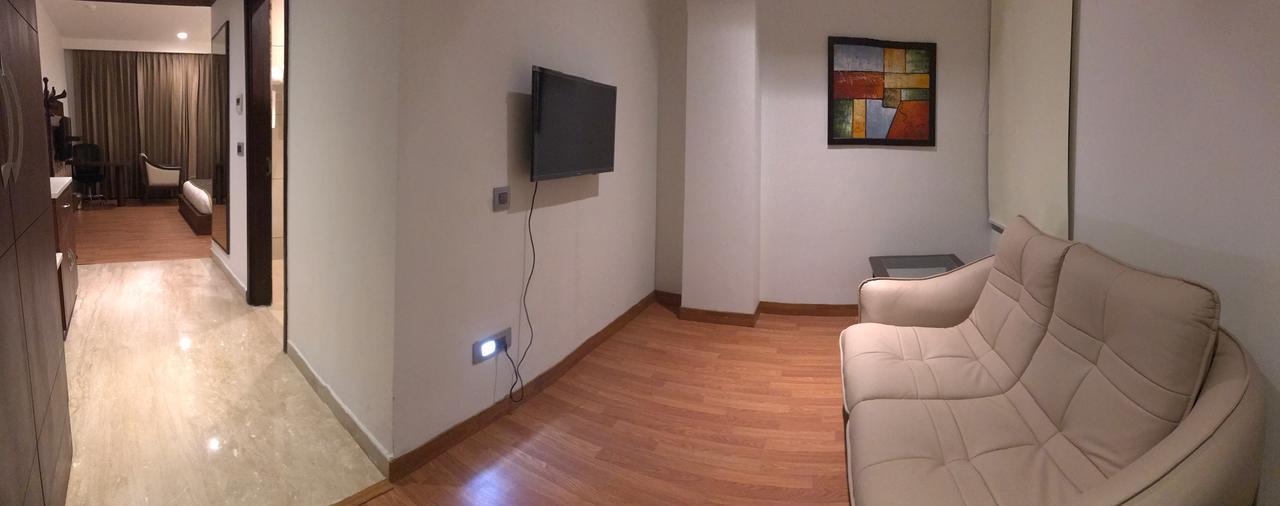 Hotel Imperia Suites Jalandhar Exterior photo