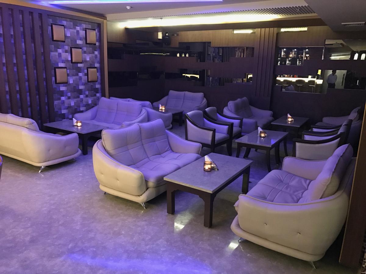 Hotel Imperia Suites Jalandhar Exterior photo