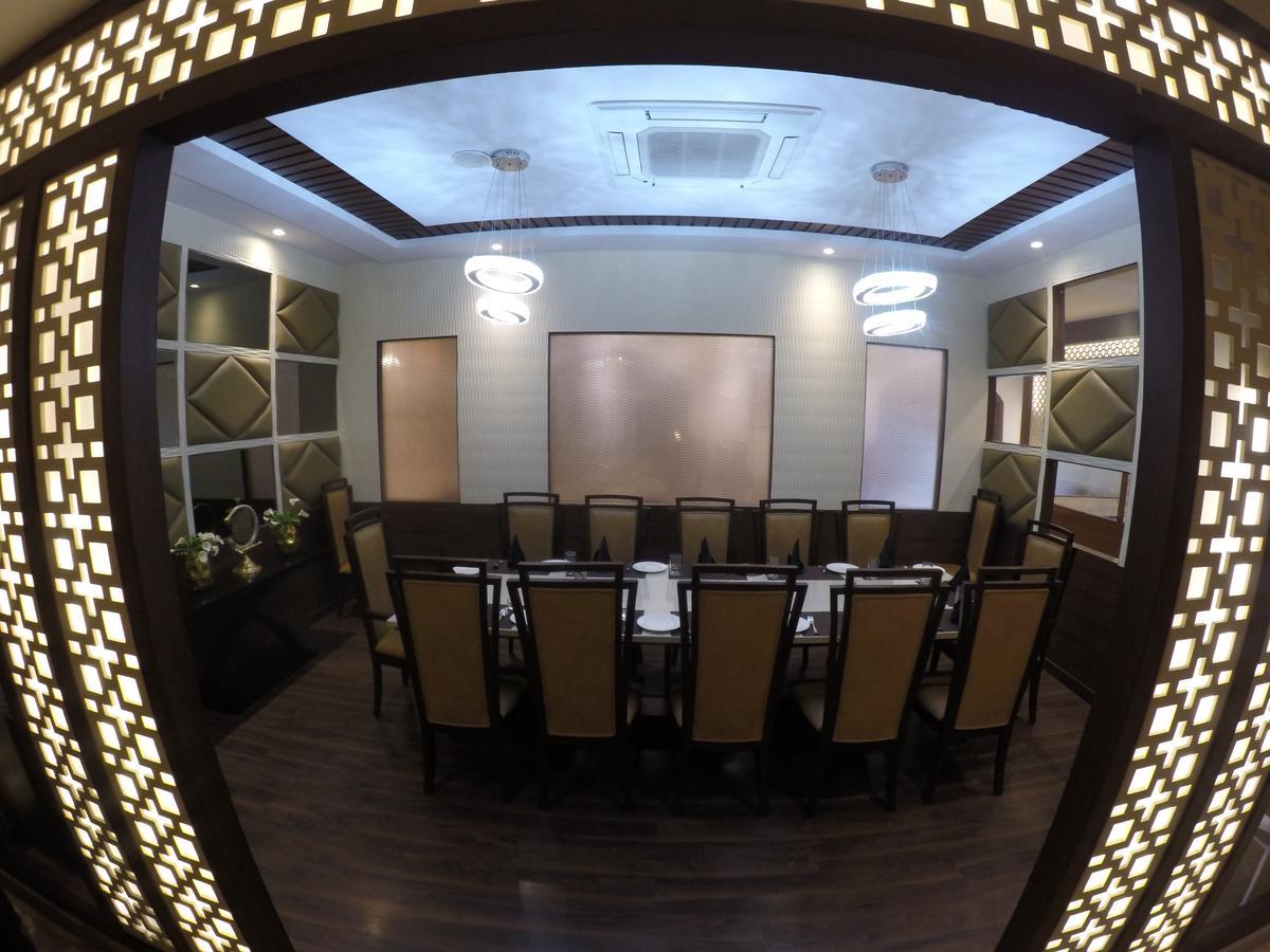 Hotel Imperia Suites Jalandhar Exterior photo